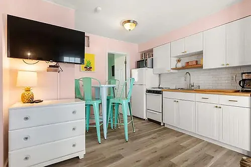 12 G St #54 Photo 1