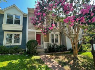 1616 Oak Spring Way, Reston, VA 20190