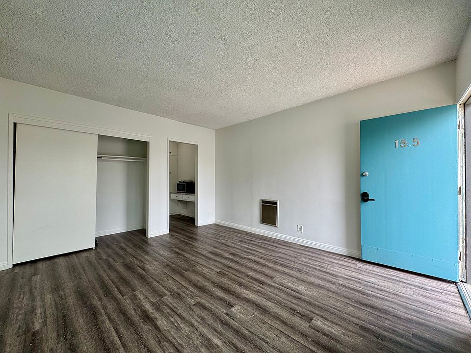 All photos are actual photographs of a comparable unit with a similar floor plan and finish style, shown for reference only.