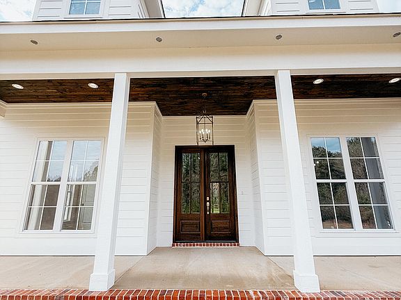 2nd image of 8461C King Rd