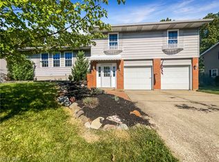 2553 Valleydale Rd, Stow, OH 44224