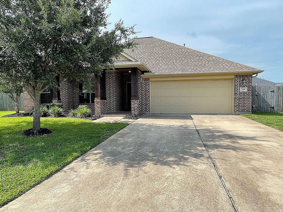 1st image of 108 Austins Ct