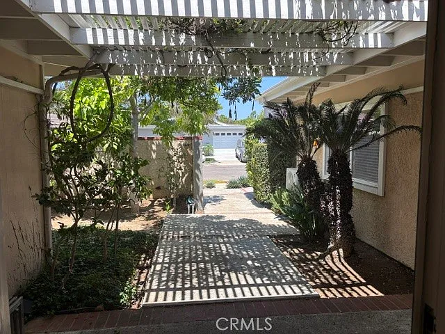 19512 Sierra Santo Rd — Photo 29