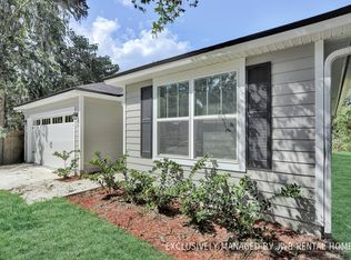 8337 Osteen St, Jacksonville, FL 32210