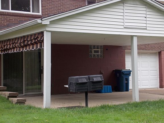 5th image of 612 Mica Dr