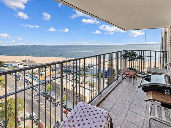 3rd image of 501 Surf Ave #7