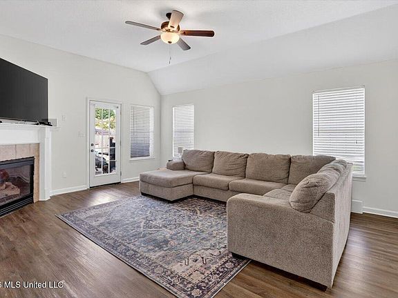5th image of 5949 Stafford Dr
