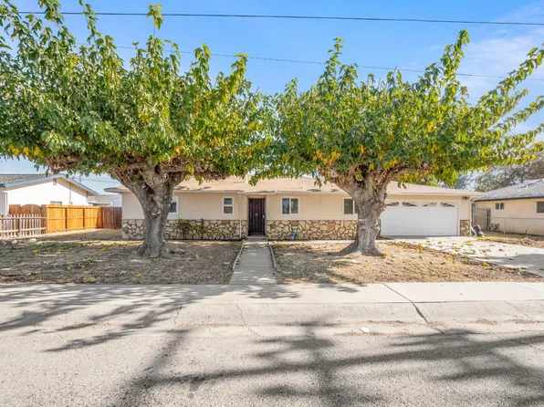 11189 14th Ave, Armona, CA 93202