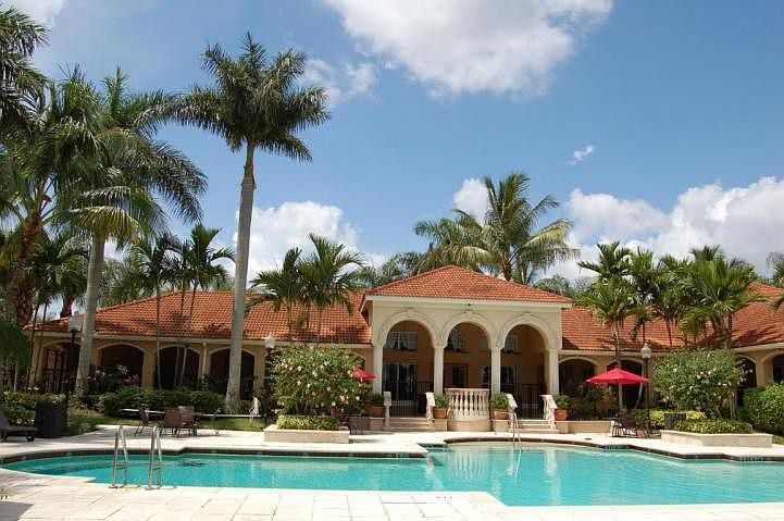2nd image of 4241 San Marino Blvd APT 305