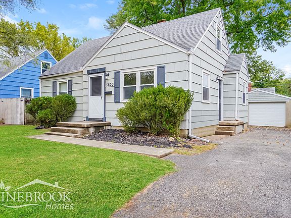 2nd image of 3600 Medina Ave