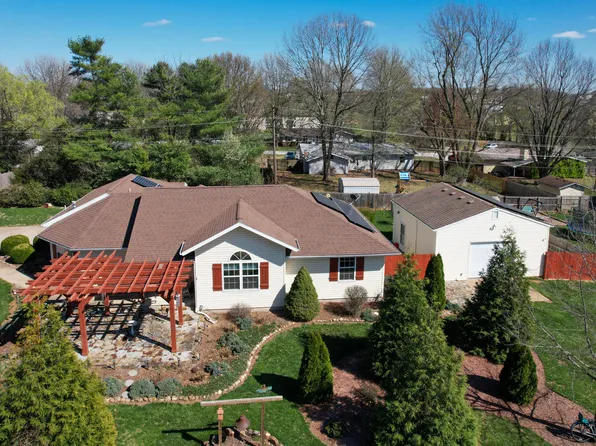 402 South Street, Willard, MO 65781