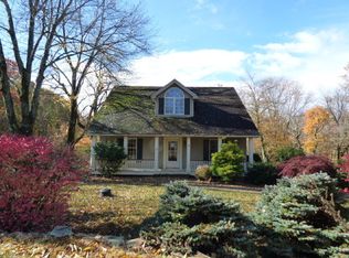 3 Maple Ln, Hackettstown, NJ 07840