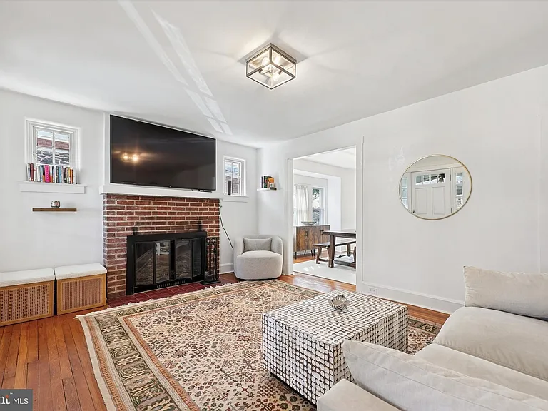 232 Forrest Ave — Photo 16