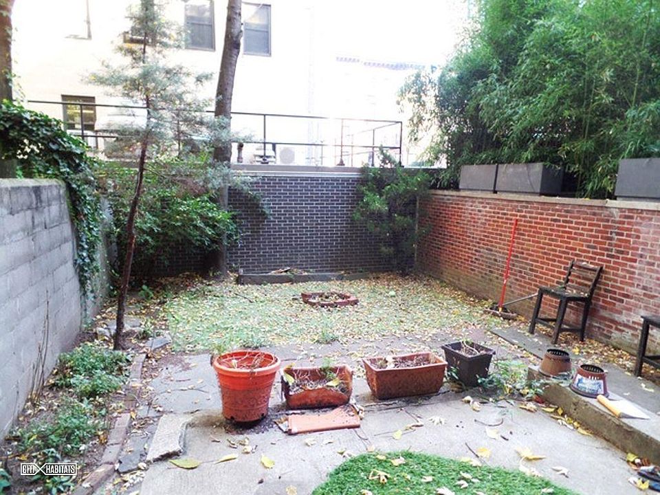 1st image of 123 W 81st St APT Br