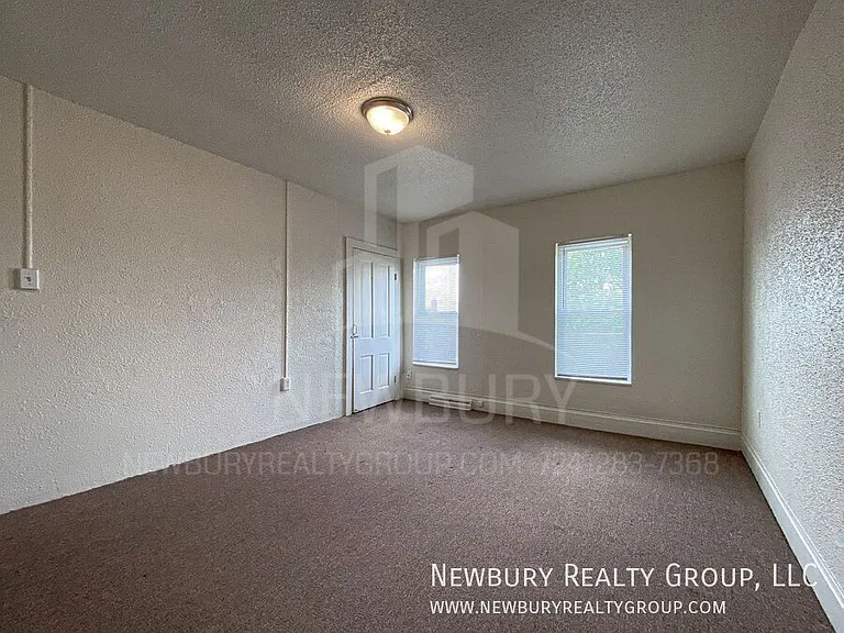 37 Hickory St — Photo 21