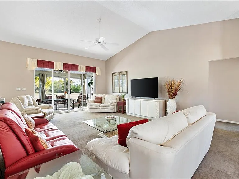 3909 River Crest Cir — Photo 11