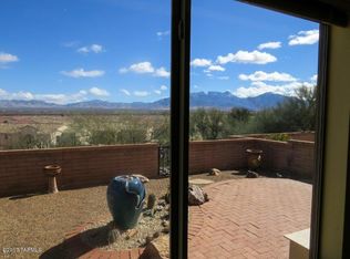 2247 S Cliff Dr, Green Valley, AZ 85614