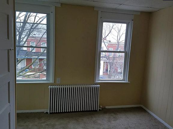 5th image of 1519 Popland St #1
