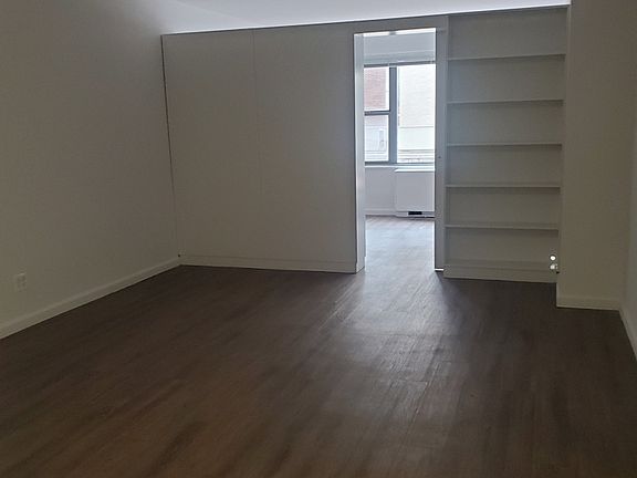 3rd image of 245 E 63rd St APT 218