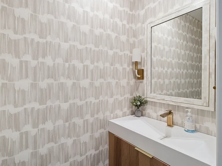 3262 Hilltop Cir — Photo 20