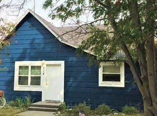 214 Haggin Ave N, Red Lodge, MT 59068