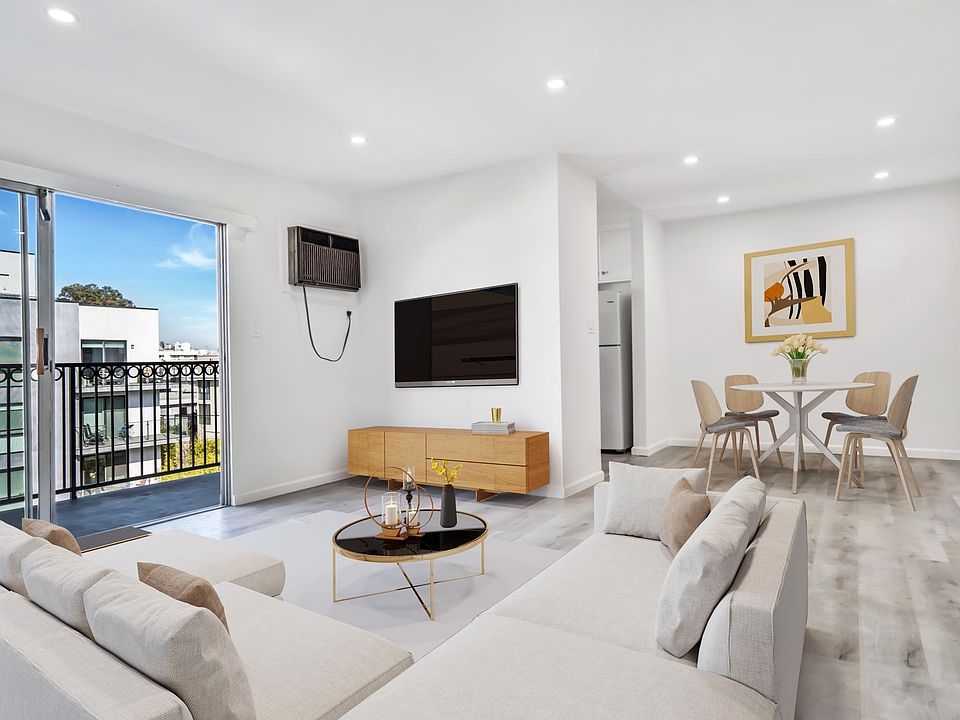 1st image of 1845 Glendon Ave #207