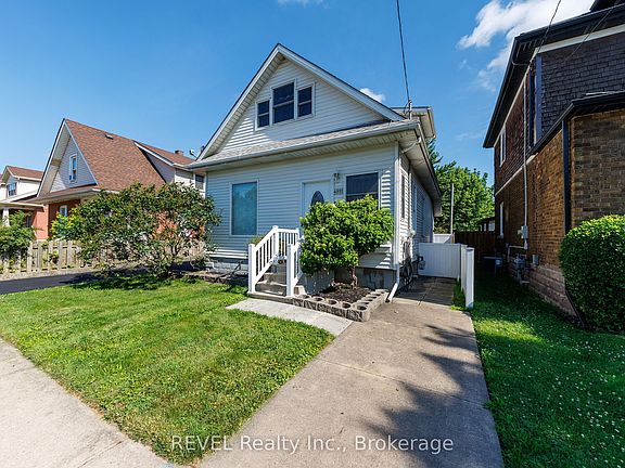 3rd image of 4991 Huron St