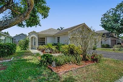 1st image of 9316 Arborwood Cir