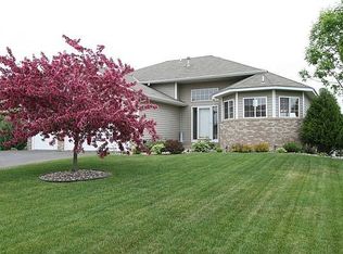 3340 Commonwealth Ave, Woodbury, MN 55125