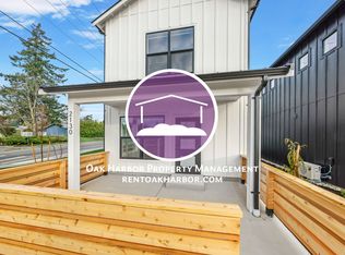 2130 32nd St, Anacortes, WA 98221