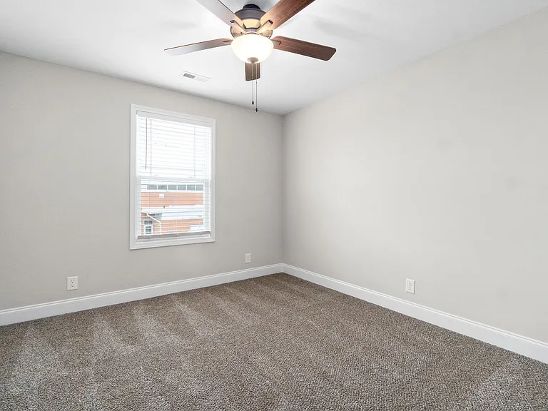 352 Fallow Cir — Photo 19