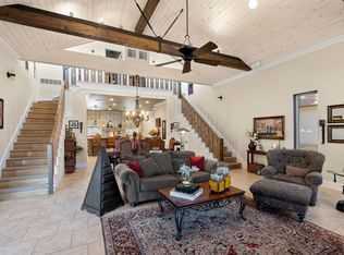 105 Pinehurst Dr, Mabank, TX 75156