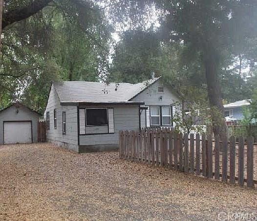 1st image of 3597 Vista St