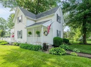 127 Moore Rd, Avon Lake, OH 44012