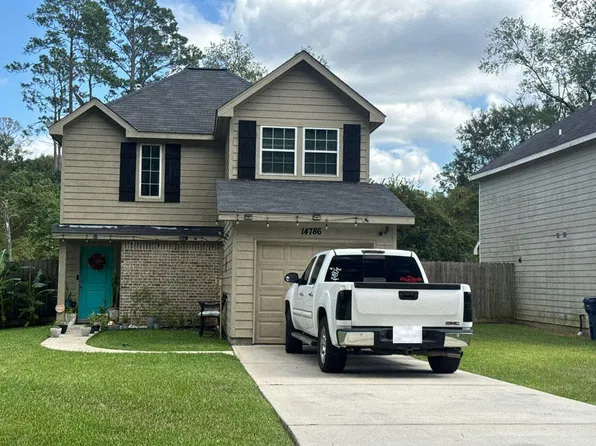 14786 Crockett Rd, Willis, TX 77378