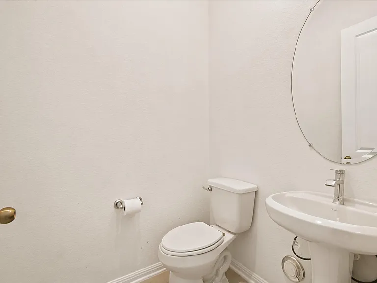 1108 Trevi Fontana Dr — Photo 25