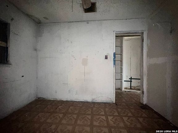 2nd image of 2710 Pollote St