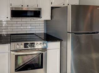 9111 Nieman Rd, Overland Park, KS 66214