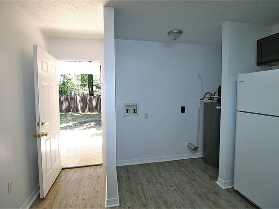 3rd image of 538 Brock Ave