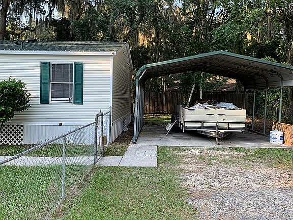 3rd image of 1155 Harmony Dr N