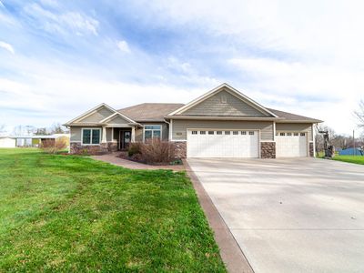 411 W Canada St, Sturgeon, MO, 65284