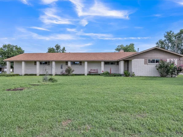 100 Granada Pl, Mannford, OK 74044
