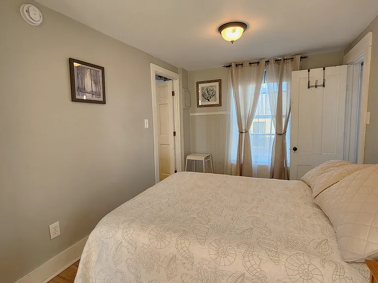 257 Vaughan St #2 — Photo 13