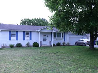 13 Murielle Dr, South Windsor, CT 06074