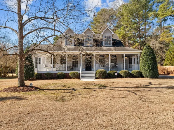 146 Howard Ln, Lillington, NC 27546