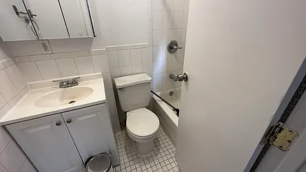 Rented by HOLTON REAL ESTATE INC.