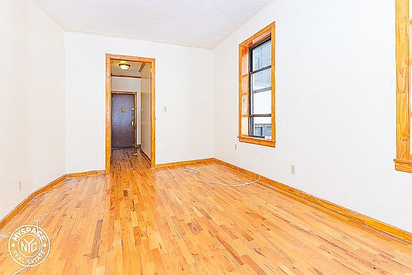 1st image of 291 Crown St #J2