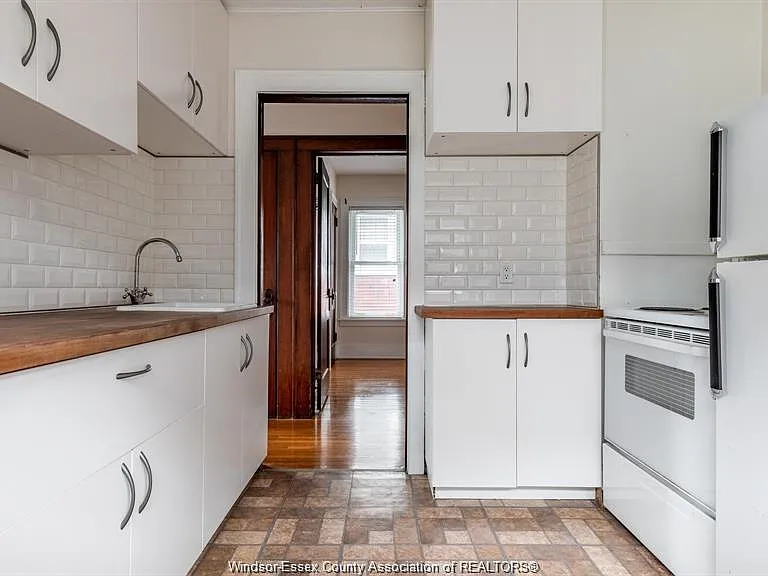 533 Moy Ave #LOWER — Photo 12