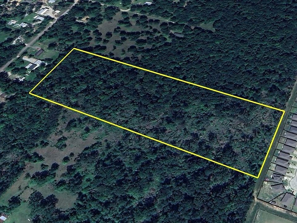 1st image of White Oak Dr