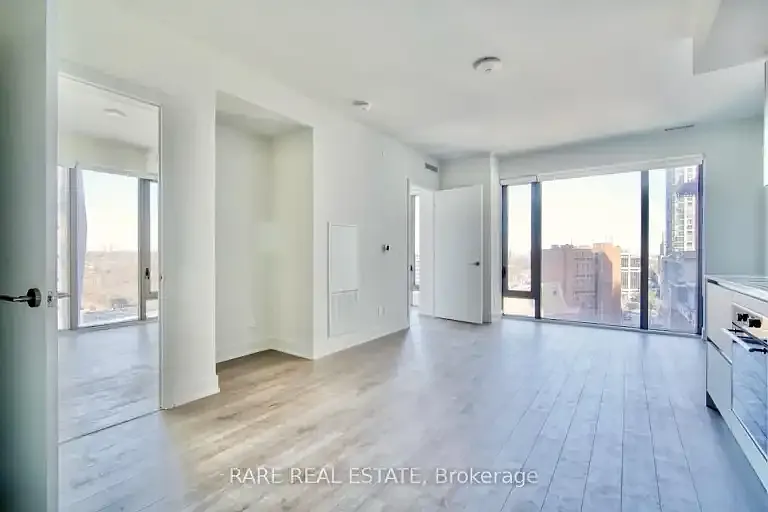 8 Cumberland St #1408 — Photo 11